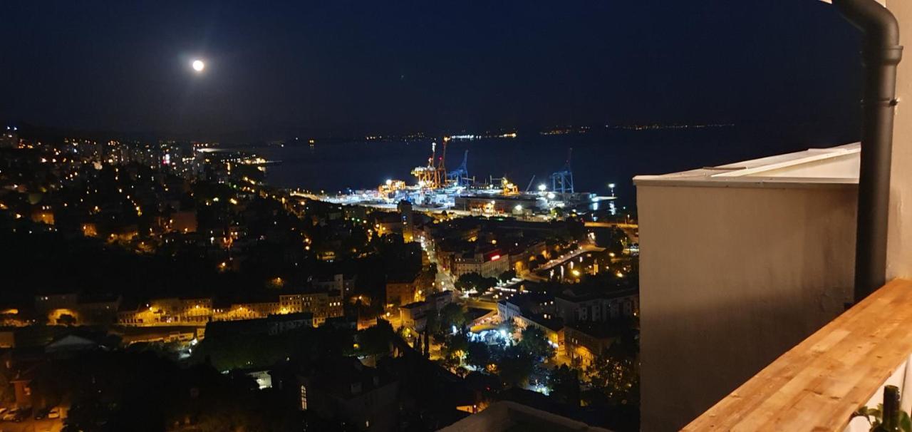 רייקה City Lights Penthouse מראה חיצוני תמונה